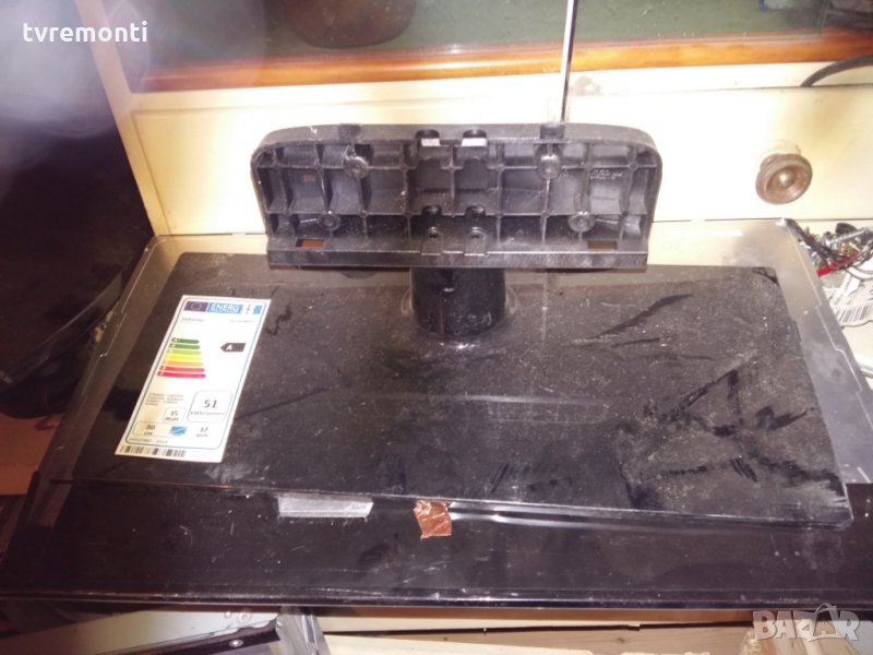 стойка за телевизор bn61-07940x модел 32UF5000, снимка 1