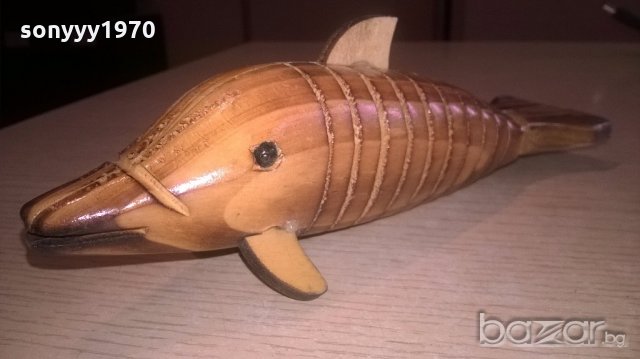 делфин-дървен и лакиран-20х7х7см, снимка 2 - Антикварни и старинни предмети - 18462906