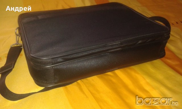 Лаптоп чанта Toshiba, снимка 12 - Лаптоп аксесоари - 18681212