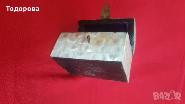 Седефена кутийка за бижута, снимка 6 - Антикварни и старинни предмети - 25909596