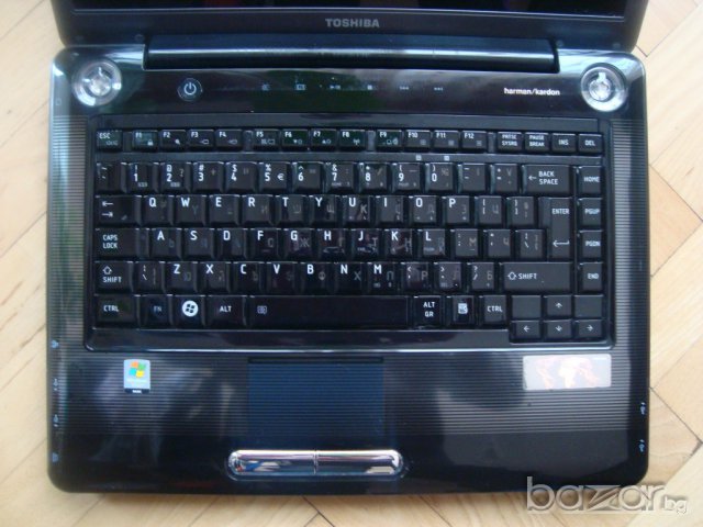 Toshiba Satellite A300d-11w на части
