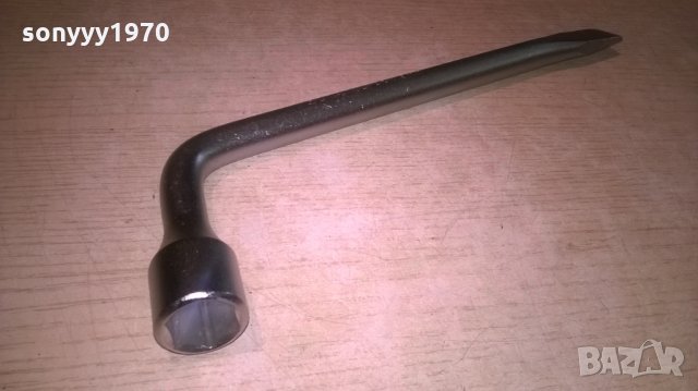 ключ за гуми 19мм-нов як, снимка 5 - Аксесоари и консумативи - 25428686