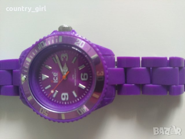 Ice Watch Classic Solid Purple - страхотен дамски часовник КАТО НОВ , снимка 2 - Дамски - 25700304