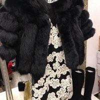 Дамско черно палто от лисица, снимка 1 - Сака - 19878204