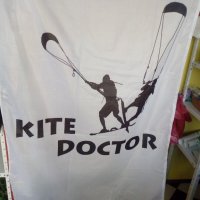 флаг kite doctor знаме текстил размер 156 х 100 см, снимка 2 - Декорация за дома - 21604417