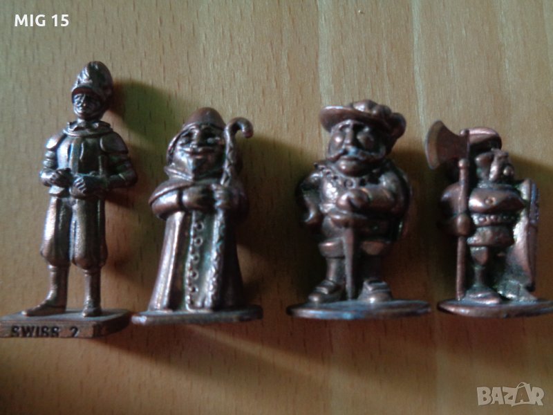 Метални фигури от Киндер Сюрприз - 9 броя., снимка 1