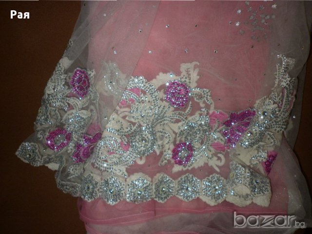 Индийско  Сари + блуза , снимка 5 - Рокли - 16273634