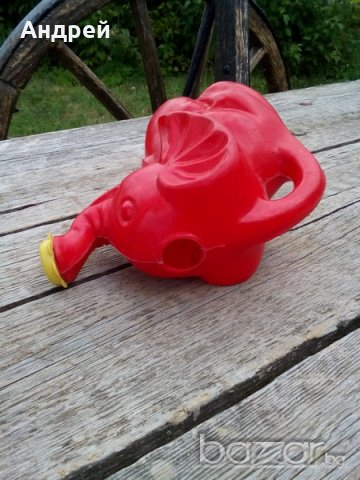Лейка,играчка, снимка 5 - Антикварни и старинни предмети - 18895817