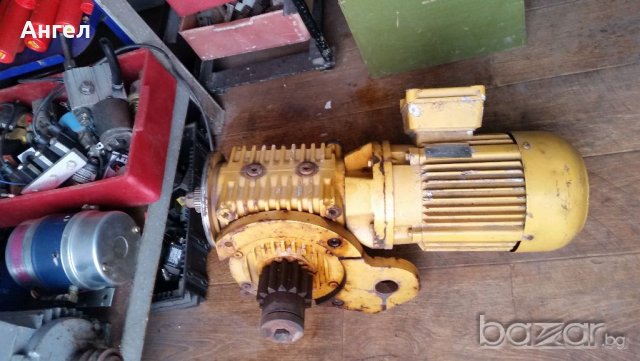 Редуктори и мотори, снимка 2 - Други машини и части - 20869199