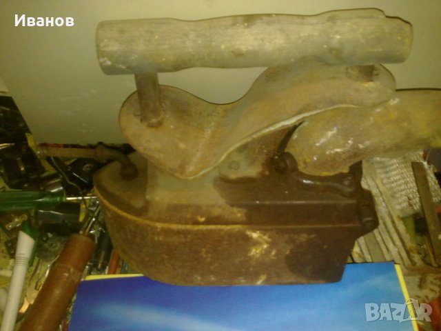 Ютии стари на въглища и нова продавам, снимка 2 - Антикварни и старинни предмети - 21039032