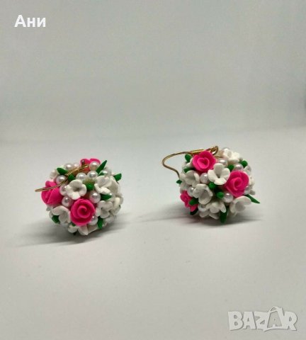 Обици букет  от ръчно изработени цветя от полимерна глина , снимка 3 - Обеци - 22145094