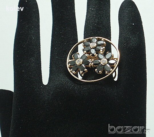златен пръстен ЦВЕТЯ с бели и черни циркони 8.50 грама, снимка 9 - Пръстени - 11175607
