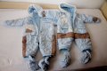 Продавам зимни космонавтчета - 2бр за близнаци, снимка 1 - Стоки за близнаци - 22718057