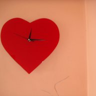 Отстъпка от78 лв-стенен часовник сърце. Подарък за Свети Валентин , снимка 10 - Стенни часовници - 13432552