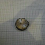 Часовник "SLAVA" ръчен дамски позлатен работещ, снимка 3 - Дамски - 7966835
