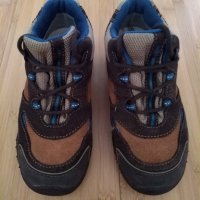 Обувки и боти за момченца, снимка 2 - Детски маратонки - 23039429