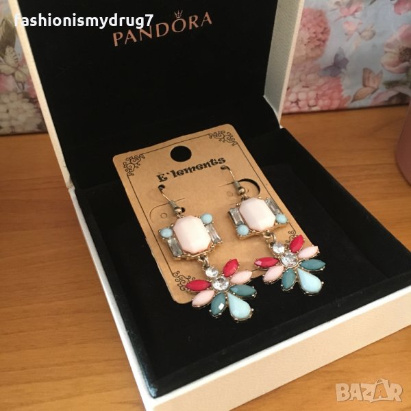 Дамски обеци с камъни, снимка 1