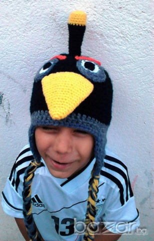 Плетена зимна шапка angry bird