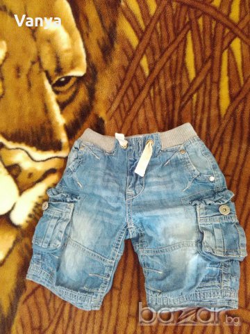Къси дънкови панталонки, снимка 1 - Детски къси панталони - 19521030