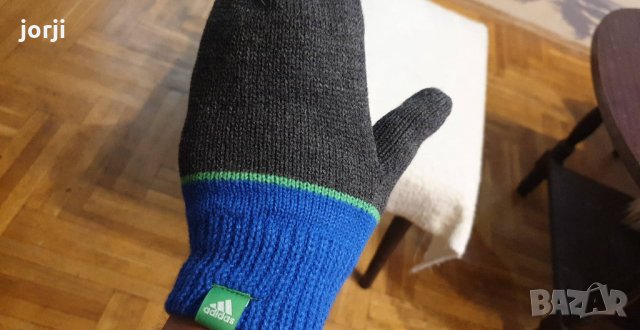 Ръкавици Adidas Perfomance Stripy Mittens S, снимка 1 - Ръкавици - 25932525