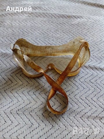 Стари предпазни очила, снимка 3 - Антикварни и старинни предмети - 22169625