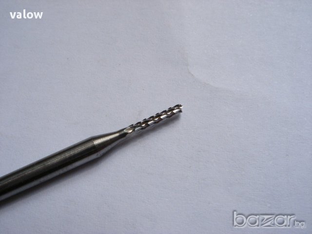 Фрезери цилиндрични Ф 0,6 - 1,5 мм твърдосплавни комплект за Дремел Dremel CNC, снимка 4 - Други инструменти - 17847368