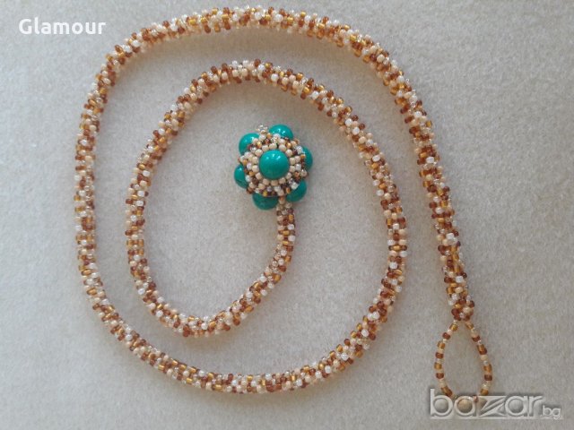 Колие от зелен хаулит и мъниста, снимка 5 - Колиета, медальони, синджири - 19040154