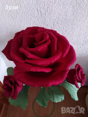 Гигантски рози от хартия, снимка 2 - Изкуствени цветя - 25247297