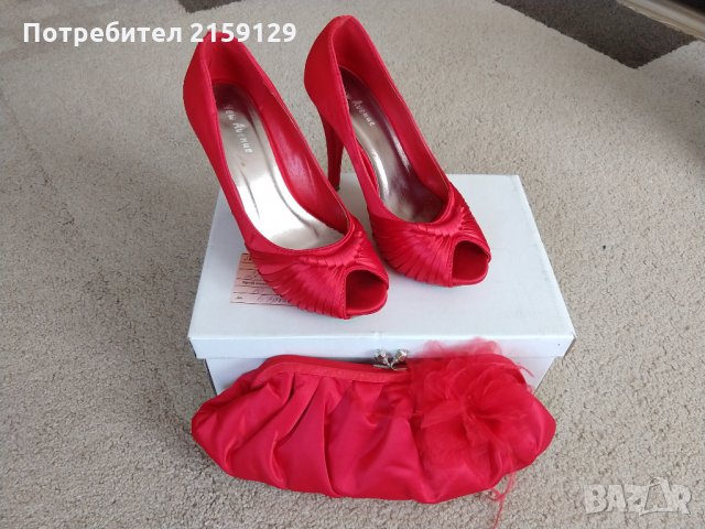 Комплект чанта с обувки, снимка 2 - Дамски обувки на ток - 23839777