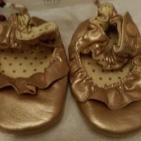 Бебешки обувчици, снимка 1 - Детски маратонки - 20981595