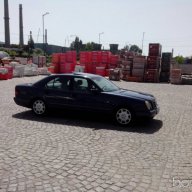 Mercedes E200, снимка 2 - Автомобили и джипове - 10589986