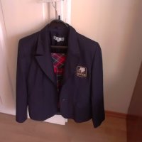  Униформи за Италианския лицей за момиче 5,6,7 клас, снимка 1 - Ученически пособия, канцеларски материали - 25860296