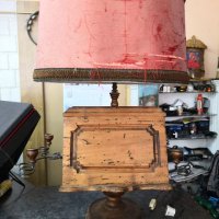 Стара настолна лампа дърво/месинг, снимка 2 - Антикварни и старинни предмети - 24645021