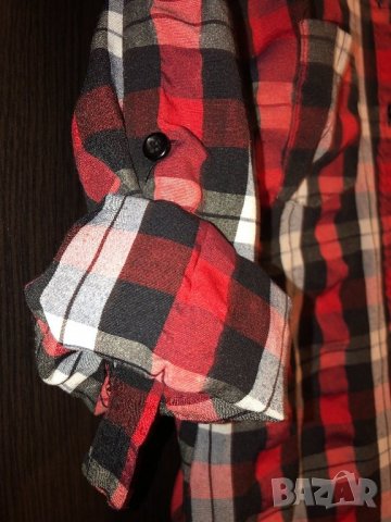 Страхотна ризка 5 лв размер с/м, снимка 2 - Ризи - 26019256