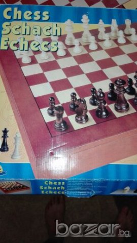 Шах в стилна дървена кутия., снимка 4 - Шах и табла - 20443111