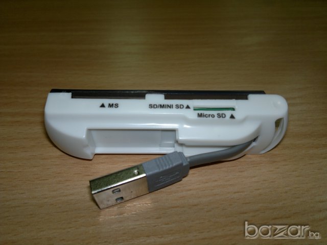 Четец за карти 4 в 1 / Multi-card Reader, снимка 1 - Видеокарти - 6359631