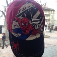 Spider man , нова, размер 5-8 год, снимка 1 - Шапки, шалове и ръкавици - 24626006