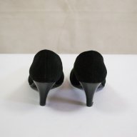 Велурени дамски обувки Issimo, снимка 3 - Дамски обувки на ток - 10575864