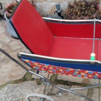 Стара детска количка, снимка 2 - Антикварни и старинни предмети - 24352194