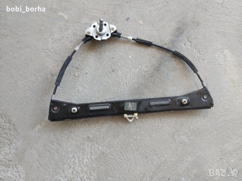 продавам ръчна машинка за предна врата за панда 2003-2011г., снимка 1