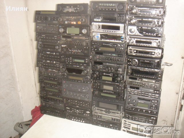 Авторадия, снимка 2 - Аудиосистеми - 17567801