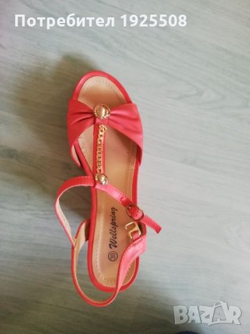 Дамски обувки на платформа в коралов цвят , снимка 4 - Дамски обувки на ток - 24322161