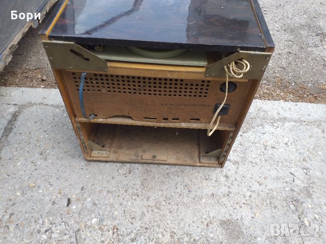 Радиограмофон VEF Rapsodija , снимка 7 - Радиокасетофони, транзистори - 25111442