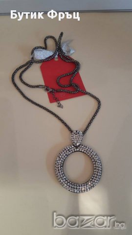 красив медалион вивиян, снимка 2 - Колиета, медальони, синджири - 13877121