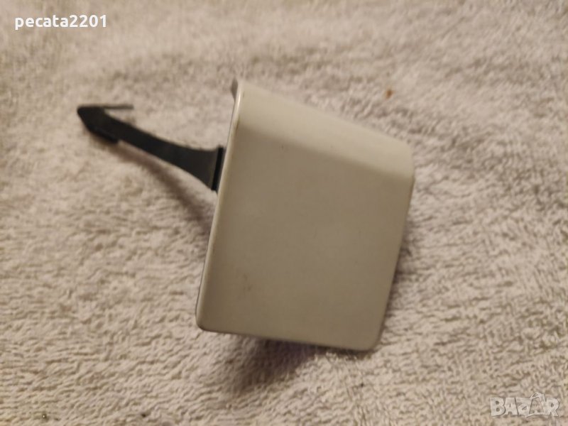 Продавам - оригинално капаче теглич предна броня за Ситроен Берлинго, снимка 1