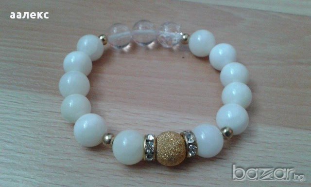 Ръчно изработена гривна от естествени камъни, снимка 2 - Гривни - 11142444