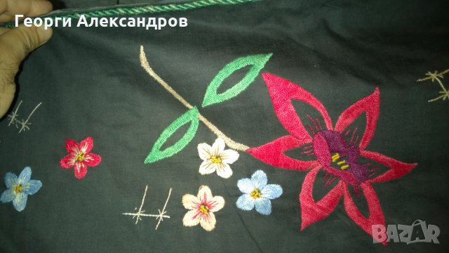 Ръчно ВЕЗАН ТРАКИЙСКИ ВЪЗРОЖДЕНСКИ КОВЬОР Килим за Стена ръчна изработка, снимка 12 - Антикварни и старинни предмети - 25304056