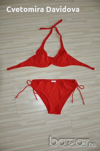 Бански две части червен