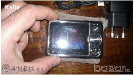 Висококачествена РЕПЛИКА на СОНИ !!!Пълен комплект -зарядно,слушалки,мемори карта!!!Фотоапарат,ФМ-ра, снимка 3 - Фотоапарати - 11917078