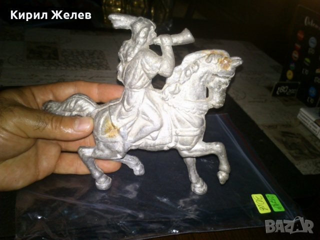 Метална Статуетка ЛОВЕЦ на КОН колекционерска ! 217№, снимка 3 - Статуетки - 23208561